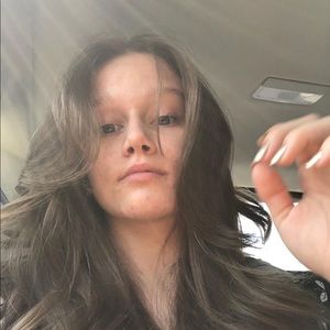 Meet your Posher, Kellie